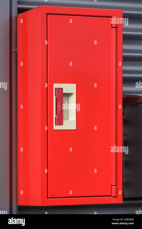 metal fire extinguisher box on base|clearance around a fire extinguisher.